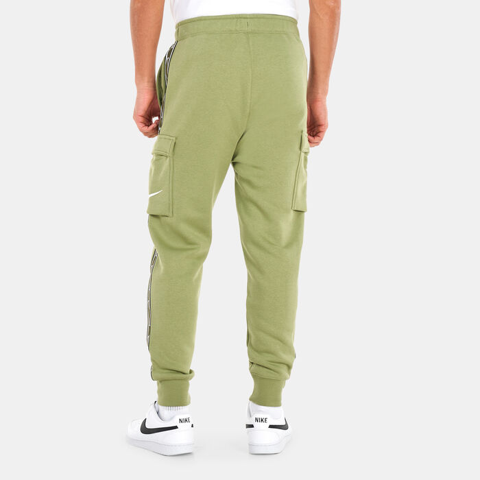 Nike Men's Sportswear Repeat Sportswear Cargo Pants Green Nike Men's Sportswear Repeat Sportswear Cargo Pants Green image number 1