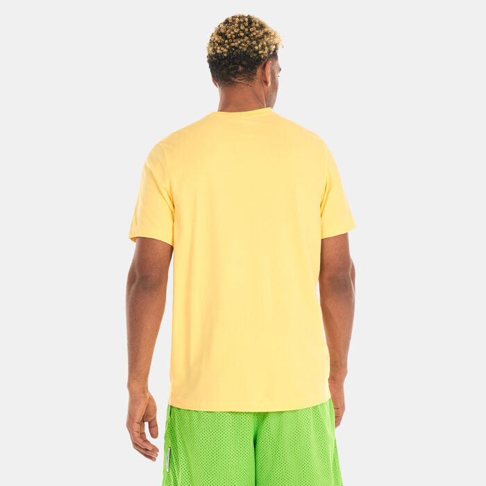Nike Men's Dri-FIT Basketball T-Shirt yellow Nike Men's Dri-FIT Basketball T-Shirt yellow image number 1