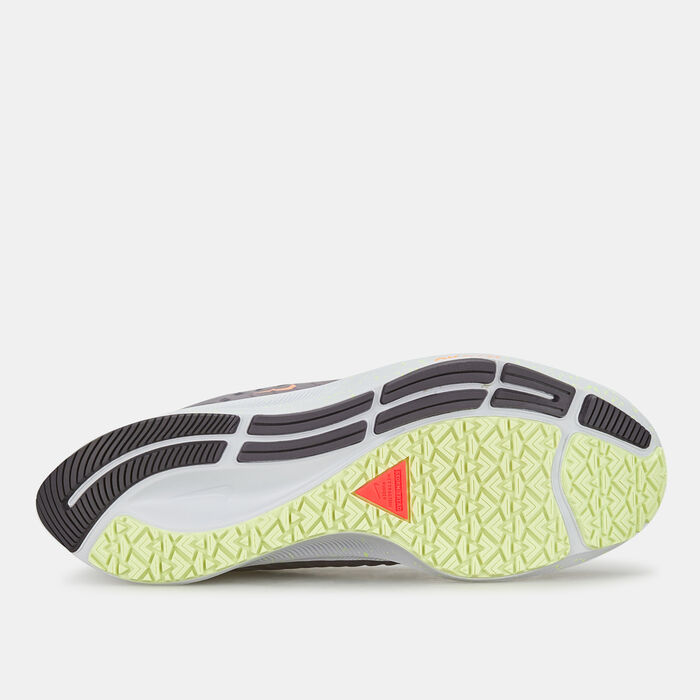 Nike Women's Air Zoom Pegasus 38 Shield Shoe Purple image number 3