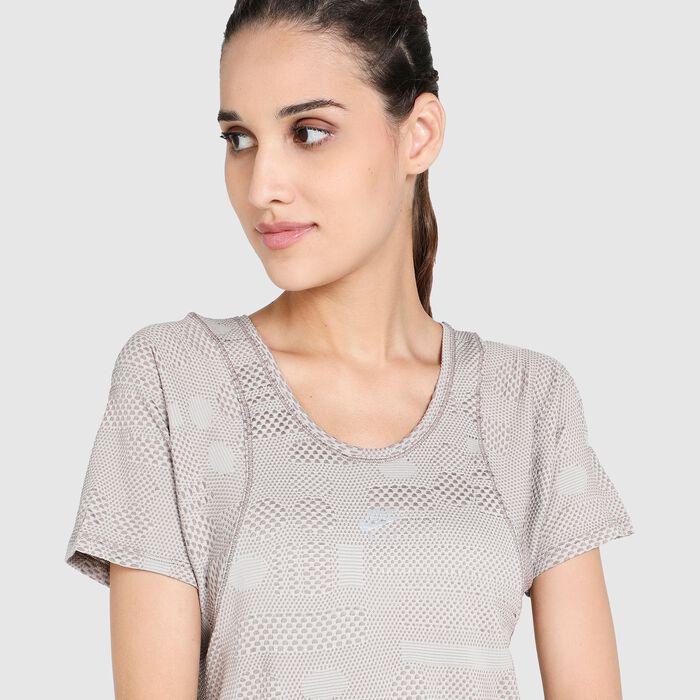 Nike Women's Dri-FIT Air T-Shirt Grey Nike Women's Dri-FIT Air T-Shirt Grey image number 3