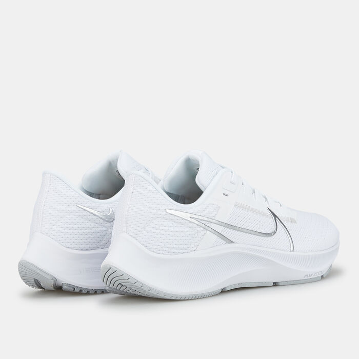 Nike Women's Air Zoom Pegasus 38 Shoe White image number 2