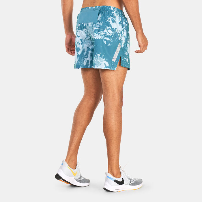 Nike Men's Dri-FIT Run Division Stride 10cm (approx.) Running Shorts Green Nike Men's Dri-FIT Run Division Stride 10cm (approx.) Running Shorts Green image number 1