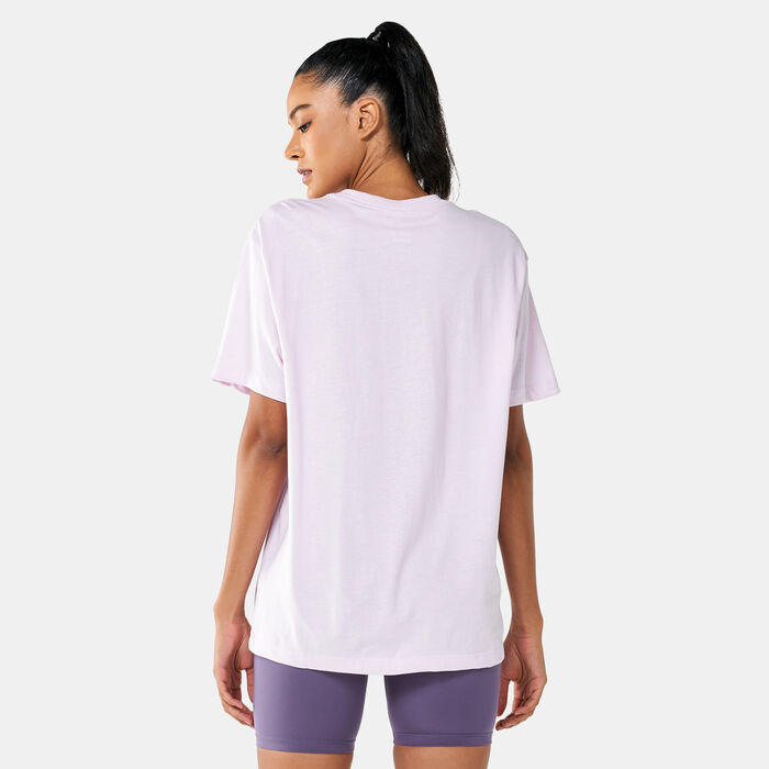 Nike Women's Sportswear Boyfriend T-Shirt Pink Nike Women's Sportswear Boyfriend T-Shirt Pink image number 1