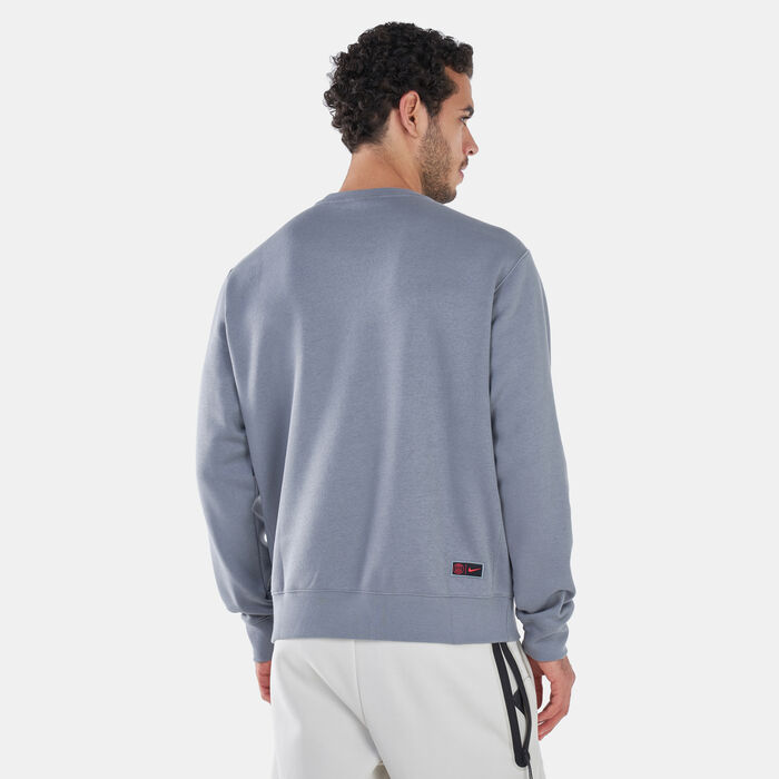 Nike Men's Paris Saint Germain Club Fleece Sweatshirt Grey Nike Men's Paris Saint Germain Club Fleece Sweatshirt Grey image number 1