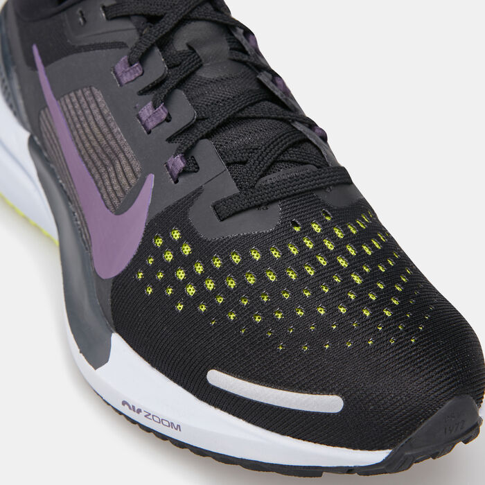 Nike Women's Air Zoom Vomero 15 Shoe Black Nike Women's Air Zoom Vomero 15 Shoe Black image number 4