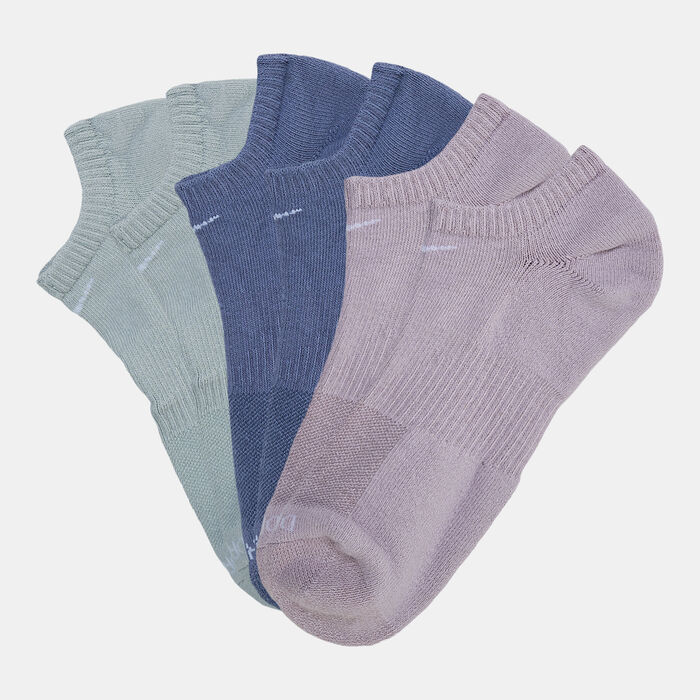 Nike Everyday Plus Cushion Training No-Show Socks (3 Pairs) Multi Nike Everyday Plus Cushion Training No-Show Socks (3 Pairs) Multi image number 0