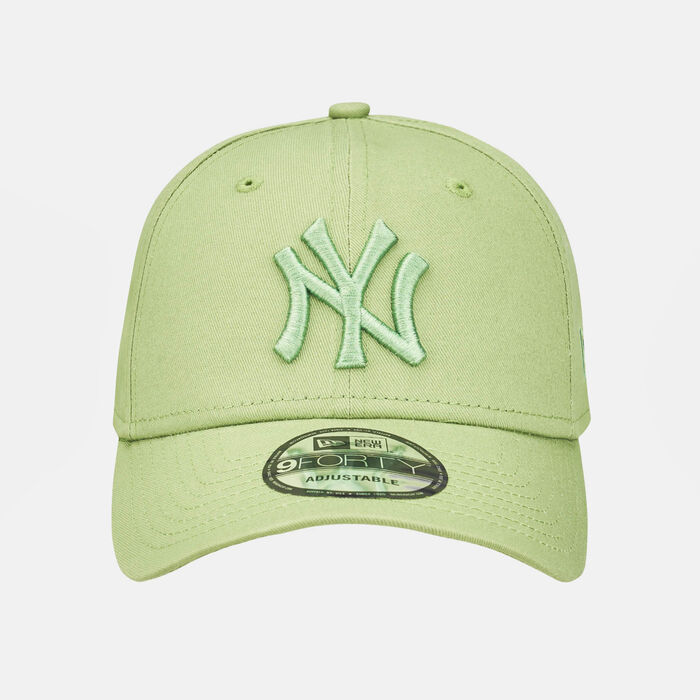 New Era Men's MLB New York Yankees League Essential 9FORTY Cap Green New Era Men's MLB New York Yankees League Essential 9FORTY Cap Green image number 0