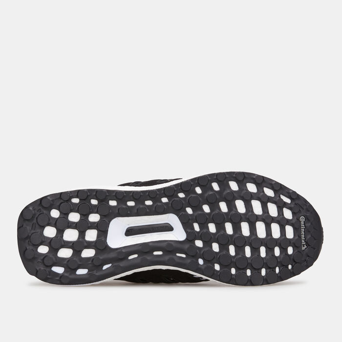 adidas Women's Ultraboost 5.0 DNA Shoe Black adidas Women's Ultraboost 5.0 DNA Shoe Black image number 4