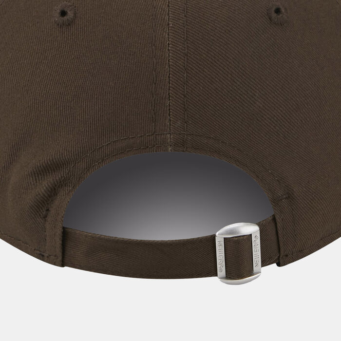 New Era Women's Essentials 9FORTY New York Yankees Cap Brown image number 1