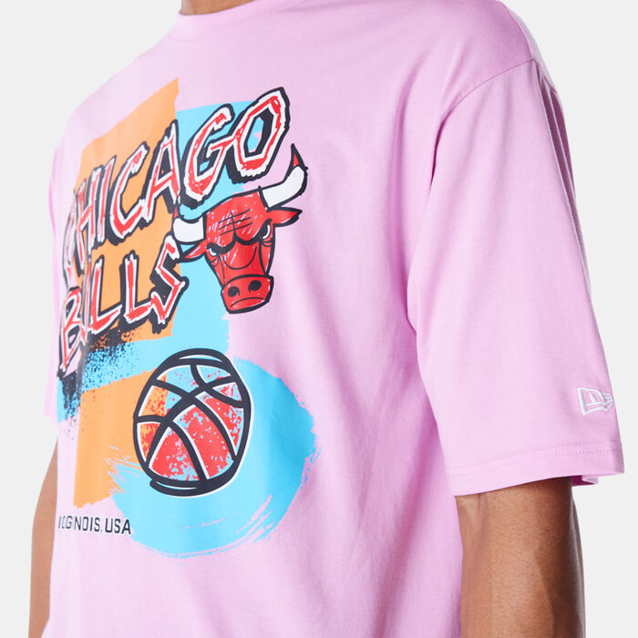 New Era Men's NBA Chicago Bulls Retro Graphic T-Shirt Pink New Era Men's NBA Chicago Bulls Retro Graphic T-Shirt Pink image number 3