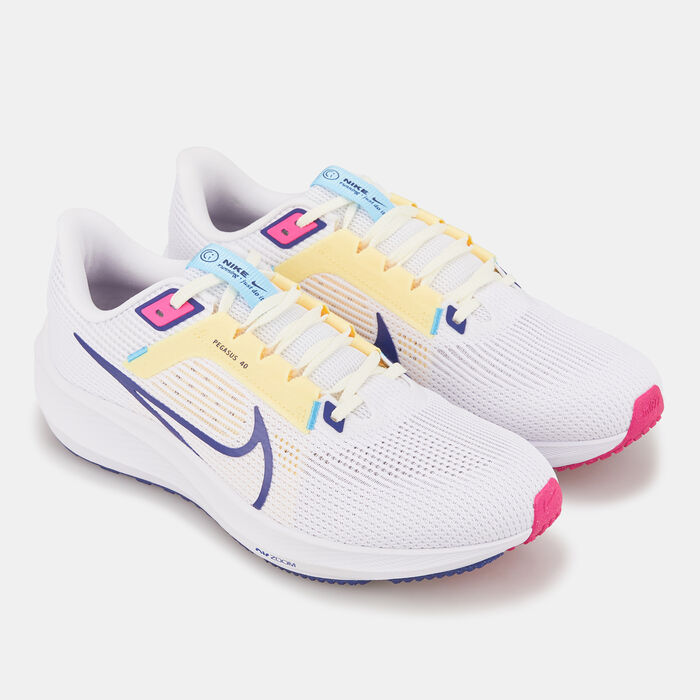 Nike Men's Pegasus 40 Road Running Shoe White Nike Men's Pegasus 40 Road Running Shoe White image number 1