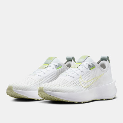 Nike Women's Interact Road Running Shoes White