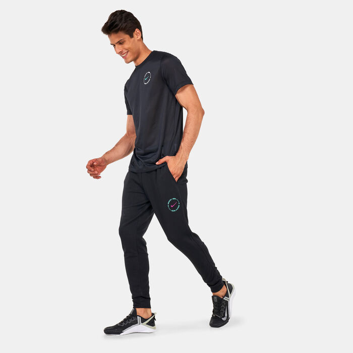 Nike Men's Dri-FIT D.Y.E. Woven Training Pants Black image number 2
