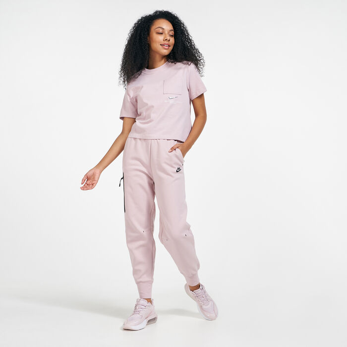 Nike Women's Sportswear Swoosh T-Shirt Pink Nike Women's Sportswear Swoosh T-Shirt Pink image number 2
