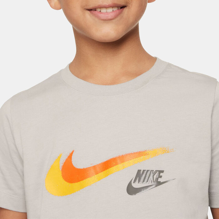Nike Kids' Sportswear Graphic T-Shirt (Older Kids) Grey Nike Kids' Sportswear Graphic T-Shirt (Older Kids) Grey image number 3