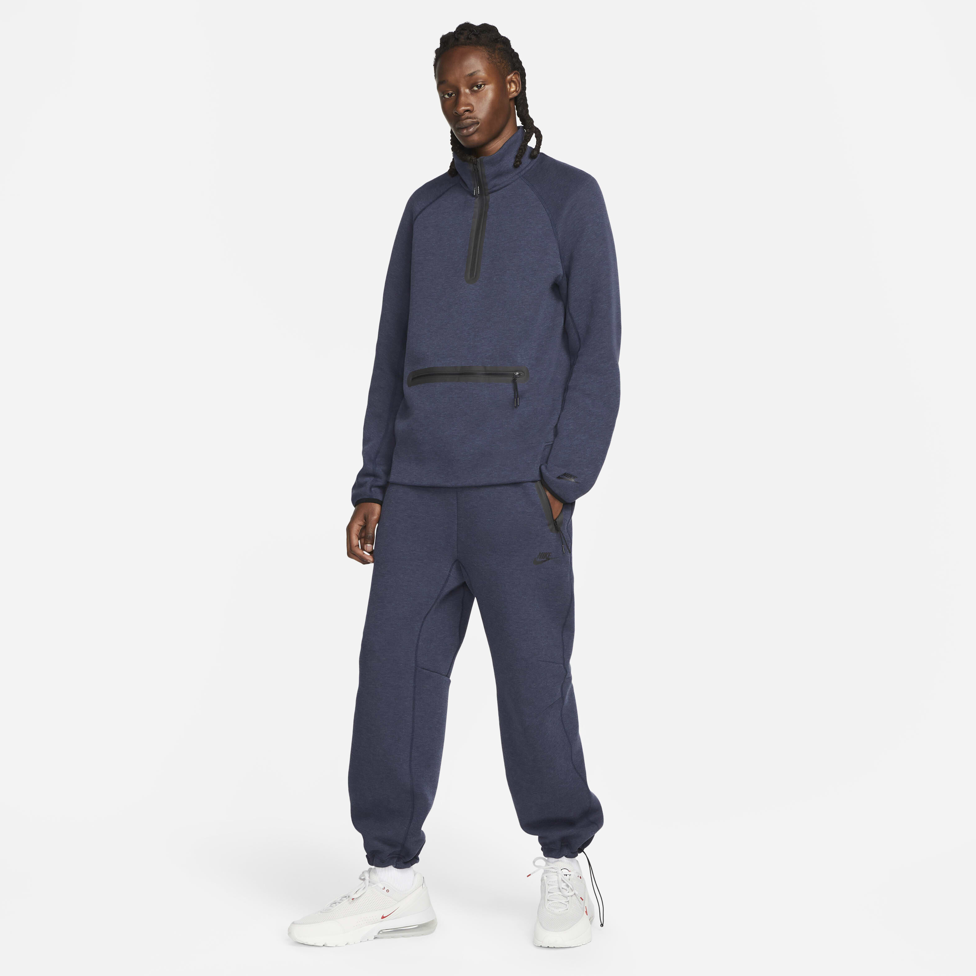 Open hem tracksuit top