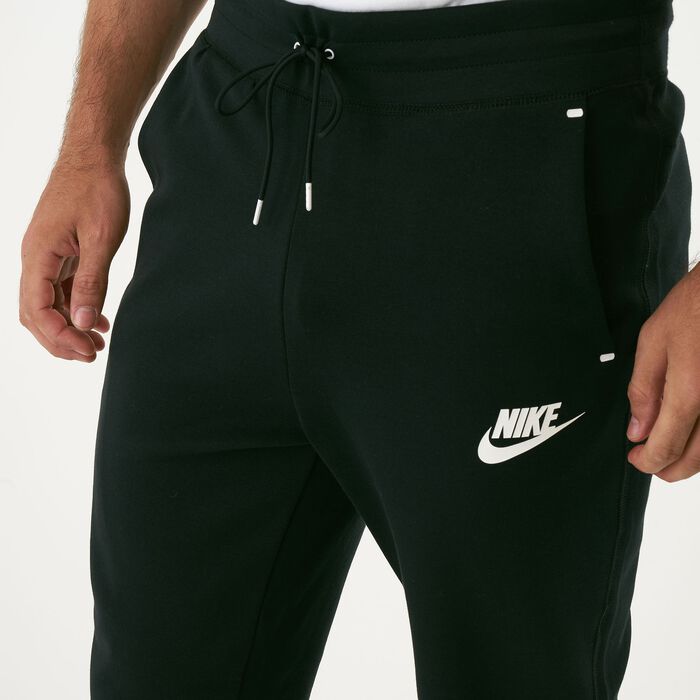 Nike Women's Sportswear Tech Sweatpants Black Nike Women's Sportswear Tech Sweatpants Black image number 3
