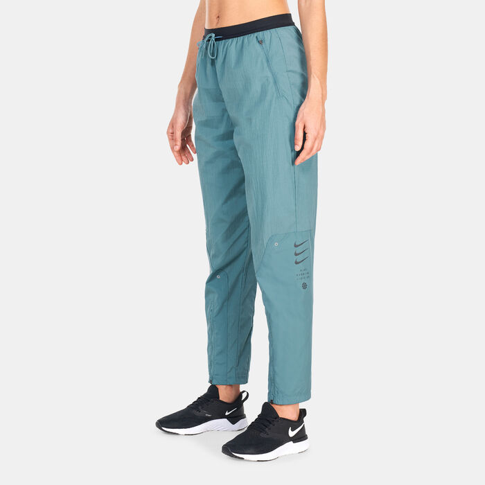 Nike Women's Therma-FIT Run Division Pants Green Nike Women's Therma-FIT Run Division Pants Green image number 0