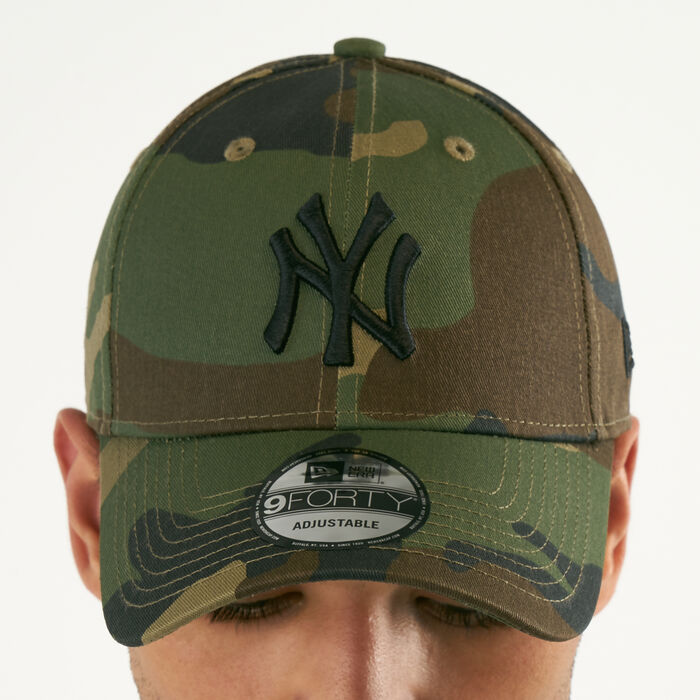 New Era Men's MLB New York Yankees League Essential 9Forty Cap Multi New Era Men's MLB New York Yankees League Essential 9Forty Cap Multi image number 2