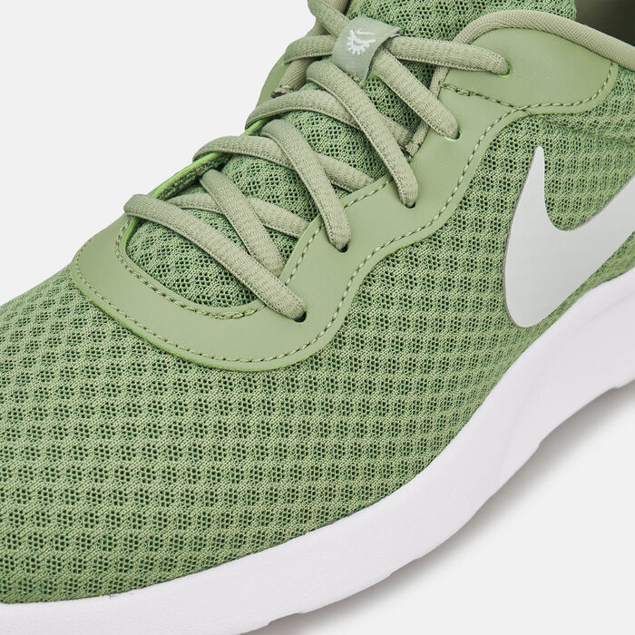 Nike Men's Tanjun EasyOn Shoe Green image number 4