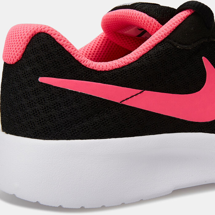 Nike Kids' Tanjun Shoe (Older Kids) Black Nike Kids' Tanjun Shoe (Older Kids) Black image number 4