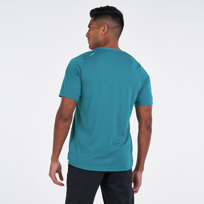 Nike Men's Breathe Rise 365 Hybrid T-Shirt Green Nike Men's Breathe Rise 365 Hybrid T-Shirt Green image number 1