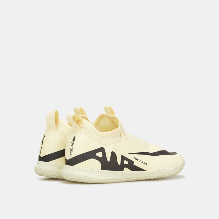 Nike Kids' Mercurial Vapor 15 Academy Indoor Court Football Shoes (Younger and Older Kids) Ivory Nike Kids' Mercurial Vapor 15 Academy Indoor Court Football Shoes (Younger and Older Kids) Ivory image number 2