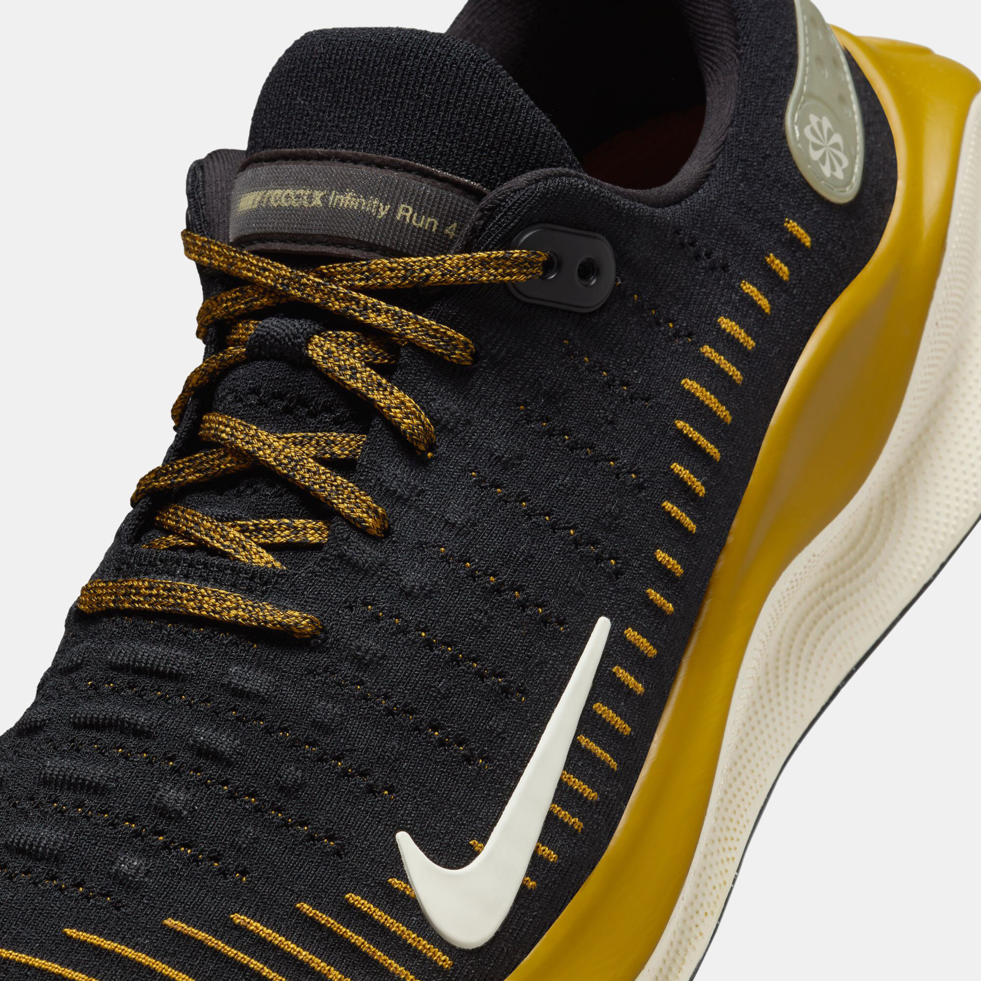 Men's ReactX Infinity Run 4 Shoe Black Nike in Qatar -SSS