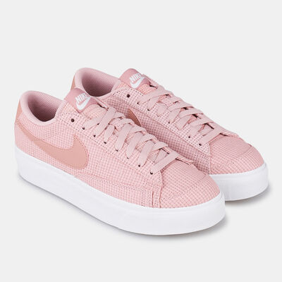 Nike Women's Blazer Low Platform Shoe Pink Nike Women's Blazer Low Platform Shoe Pink