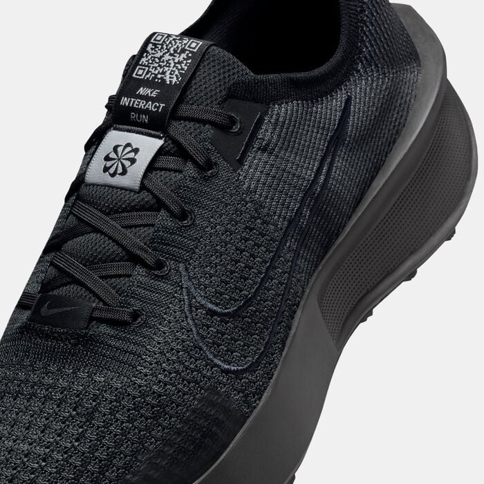 Nike Men's Interact Run Road Running Shoes Black image number 4