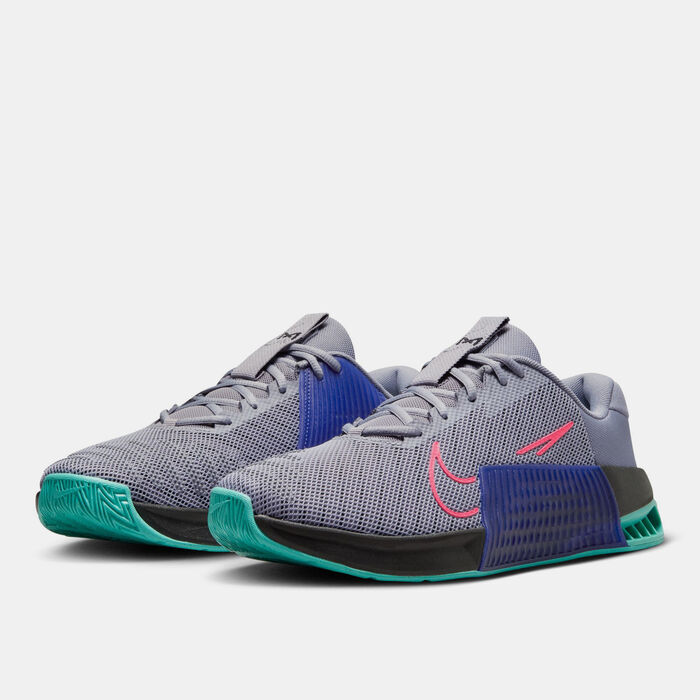 Nike Men's Metcon 9 Workout Shoes Grey Nike Men's Metcon 9 Workout Shoes Grey image number 1