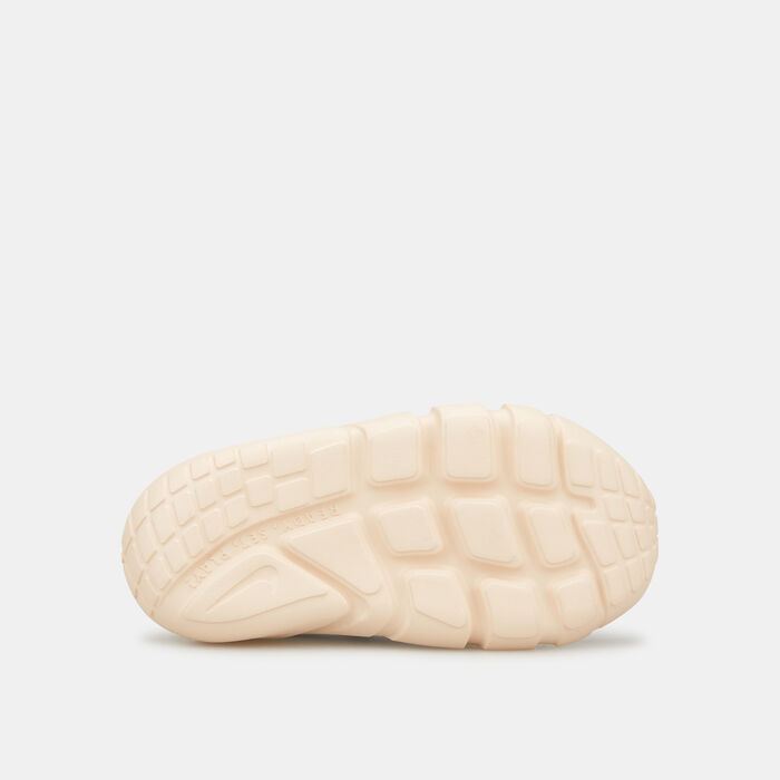 Nike Kids' Lil Flex Runner 2 Shoe (Baby and Toddler) White image number 3