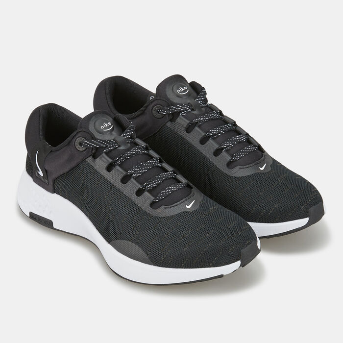 Nike Women's Renew Serenity Run Shoe Black Nike Women's Renew Serenity Run Shoe Black image number 2
