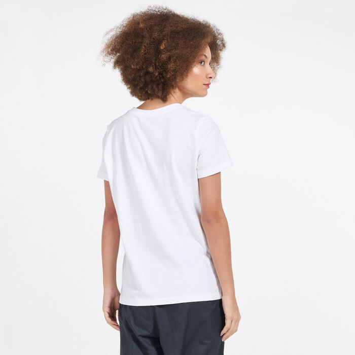 Nike Women's Sportswear Essential T-Shirt White image number 1