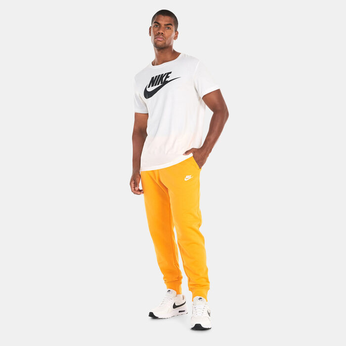 Nike Men's Sportswear Club Sweatpants Orange Nike Men's Sportswear Club Sweatpants Orange image number 2