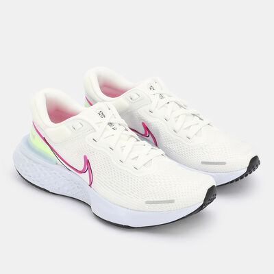 Nike Men's ZoomX Invincible Run Flyknit Shoe Grey Nike Men's ZoomX Invincible Run Flyknit Shoe Grey