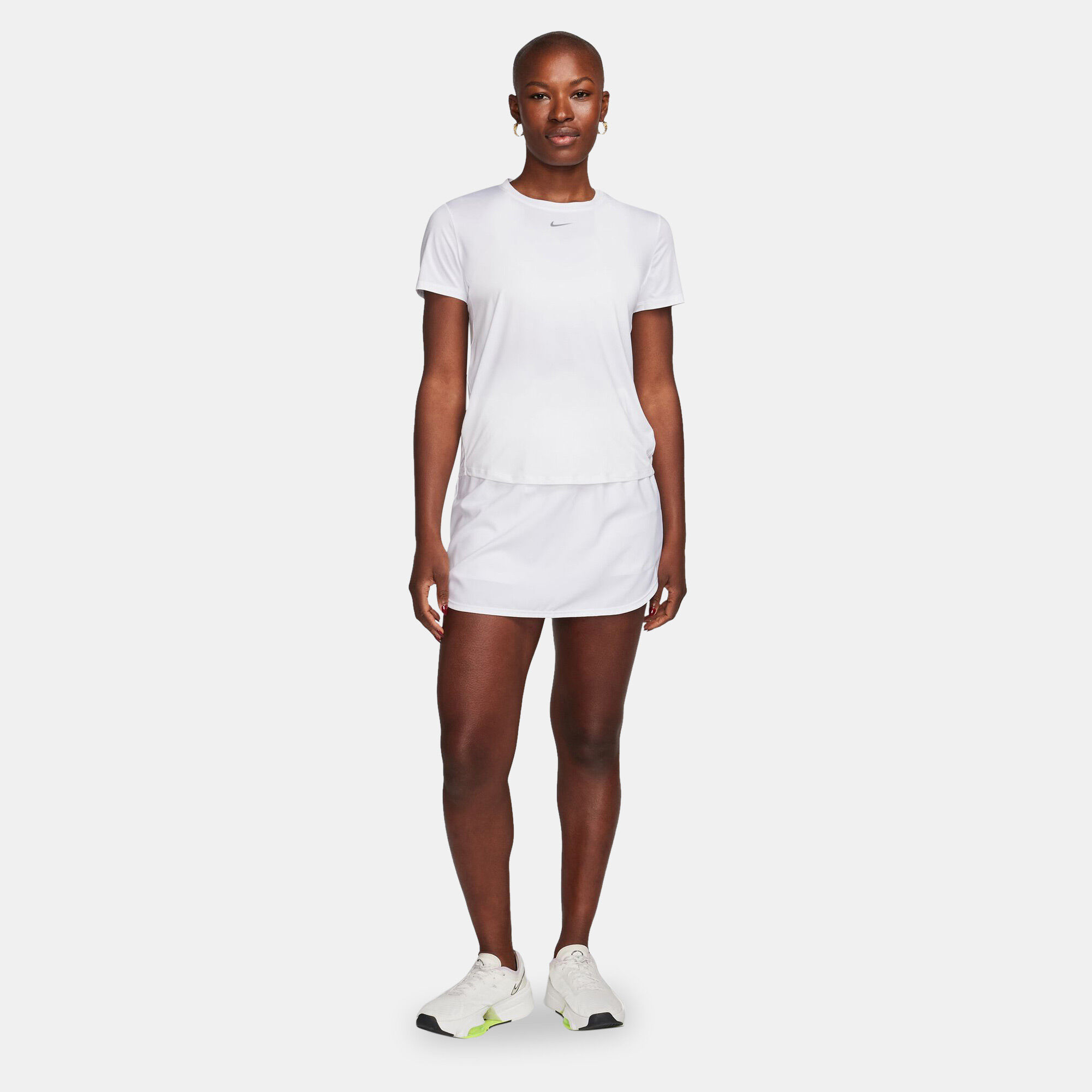 Nike dri fit white t shirt women's cheap