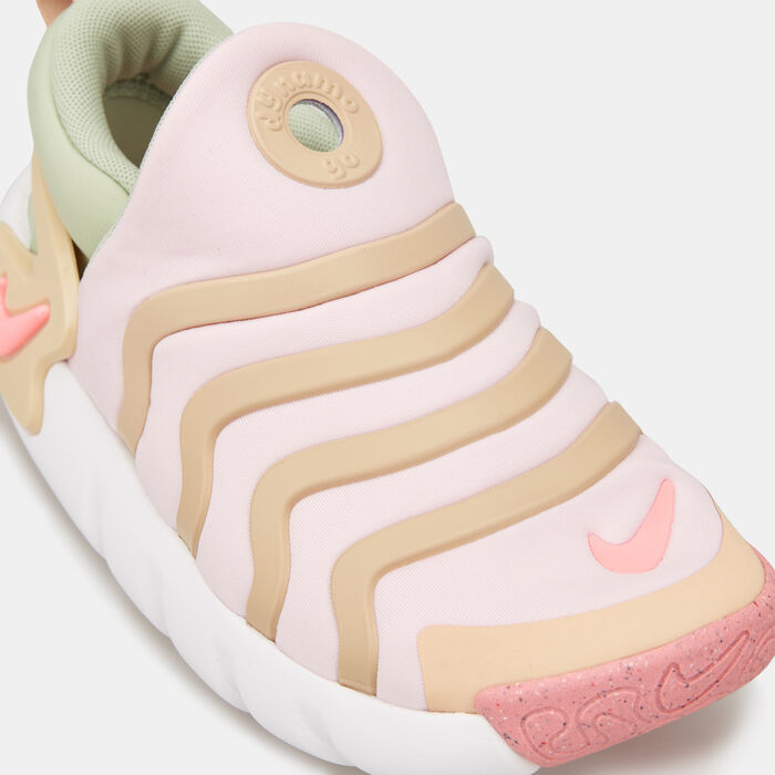 Nike Kids’ Dynamo Go Shoe (Younger Kids) Pink Nike Kids’ Dynamo Go Shoe (Younger Kids) Pink image number 4