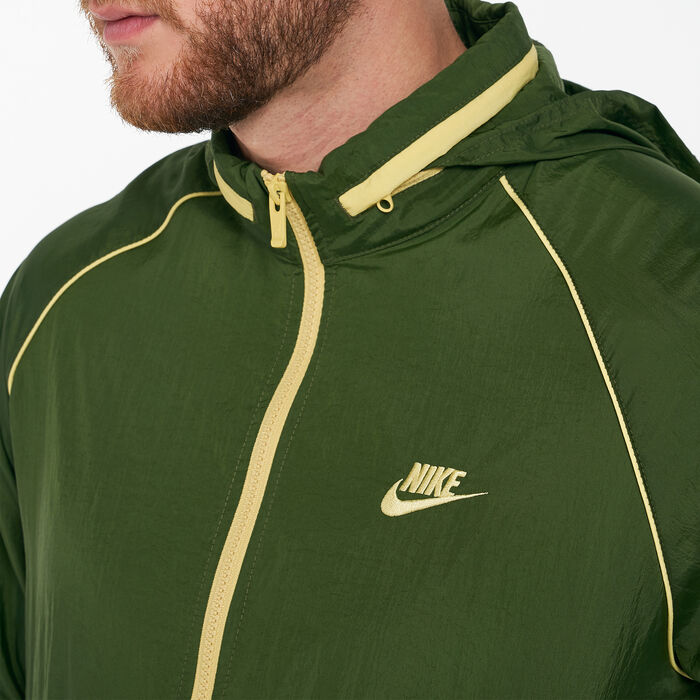 Nike Men's Sportswear SPE Track Jacket Green image number 3