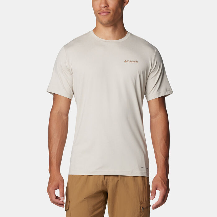 Columbia Men's Kwick Hike Graphic T-Shirt Beige image number 0