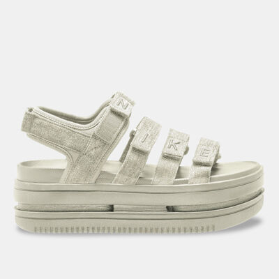 Nike Women's Icon Classic SE Sandals Beige Nike Women's Icon Classic SE Sandals Beige