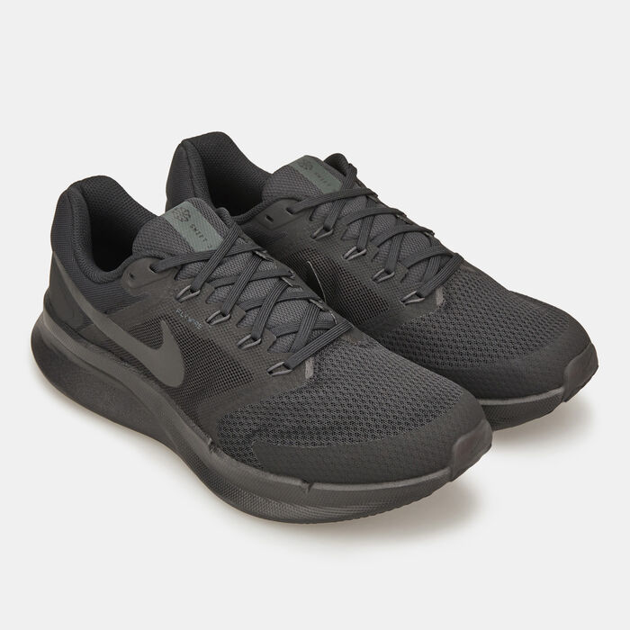 Nike Men's Run Swift 3 Road Running Shoe Black image number 1