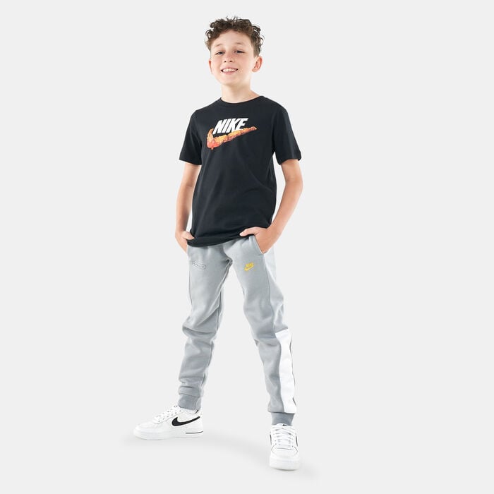 Nike Kids' Sportswear Takedown T-Shirt (Older Kids) Black Nike Kids' Sportswear Takedown T-Shirt (Older Kids) Black image number 2