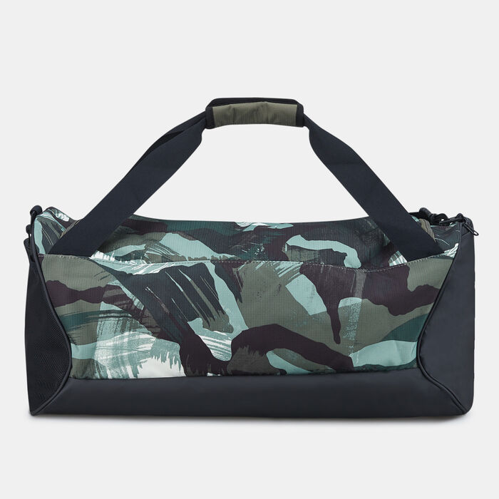 Nike Men's Brasilia 9.5 Printed Training Duffel Bag (Medium) Green Nike Men's Brasilia 9.5 Printed Training Duffel Bag (Medium) Green image number 1