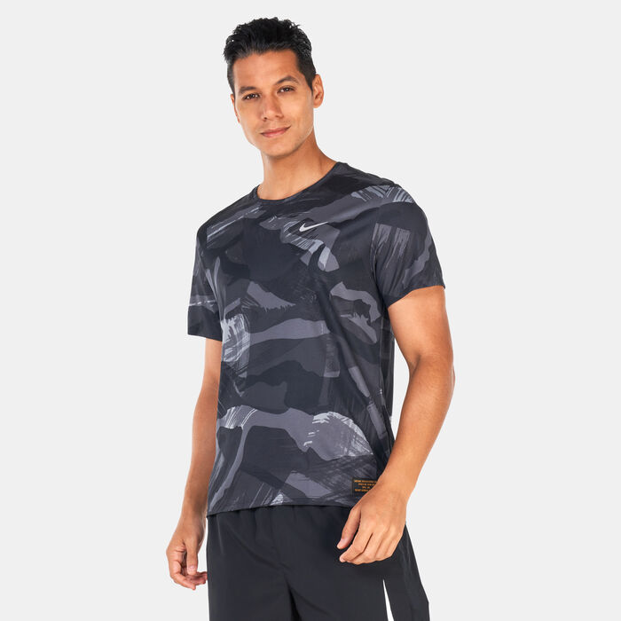 Nike Men's Dri-FIT Miller T-Shirt Grey Nike Men's Dri-FIT Miller T-Shirt Grey image number 0