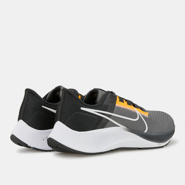 Nike Men's Air Zoom Pegasus 38 Running Shoe White image number 3