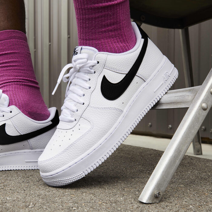 Nike Men's Air Force 1 '07 Shoes White Nike Men's Air Force 1 '07 Shoes White image number 1