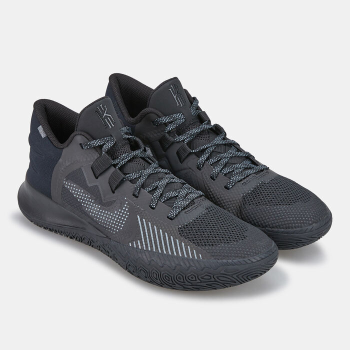 Nike Men’s Kyrie Flytrap 5 Basketball Shoe Black image number 2