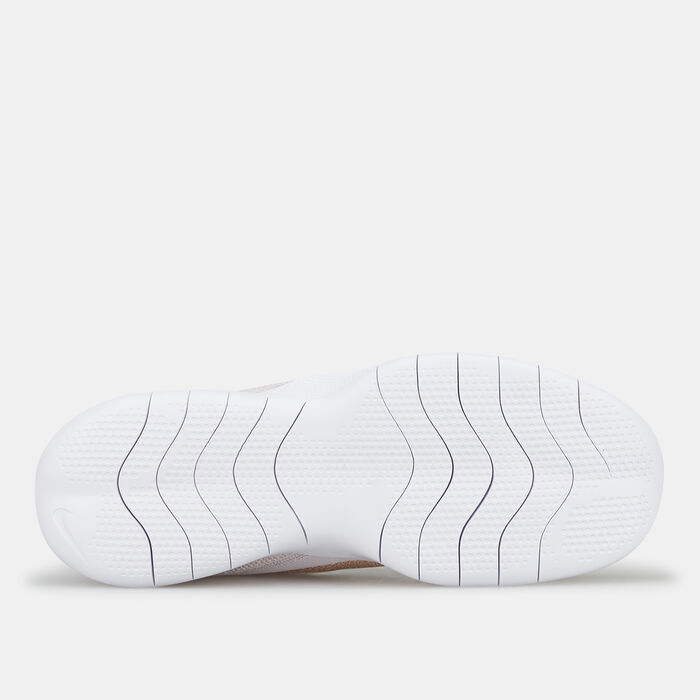 Nike Women's Flex Experience 10 Shoe Red image number 3