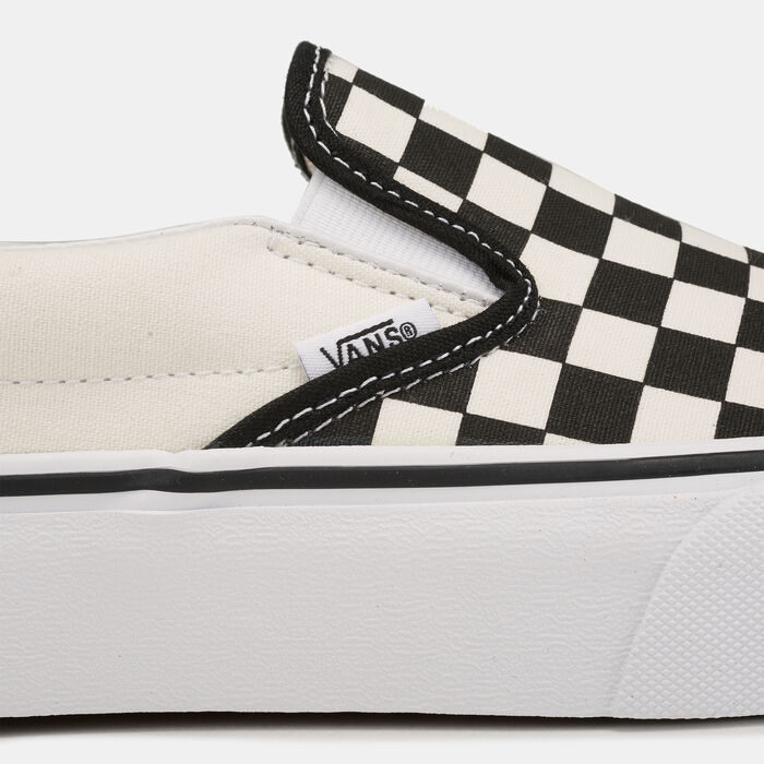 Vans Classic Slip-On Platform Unisex Shoe Black Vans Classic Slip-On Platform Unisex Shoe Black image number 4